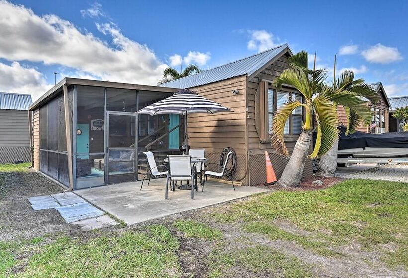 Everglades City Cabin: Dock & Heated Pool!