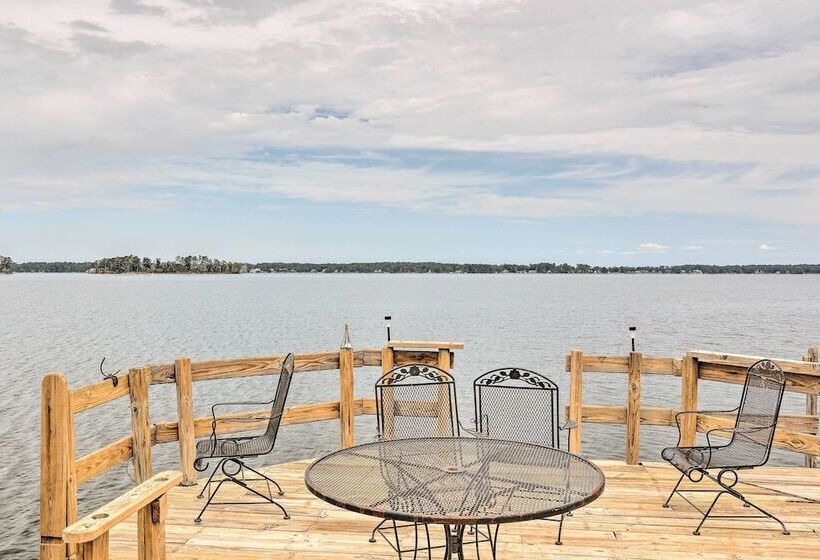 Gilbert Lakefront Retreat W/ Private Dock!