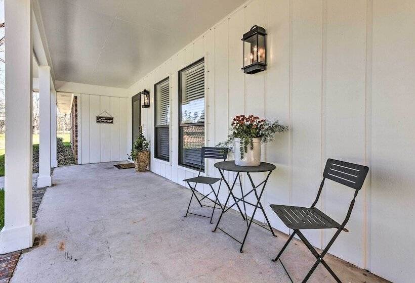 Green Acres  Home W/ Fire Pit + Fishing Pond