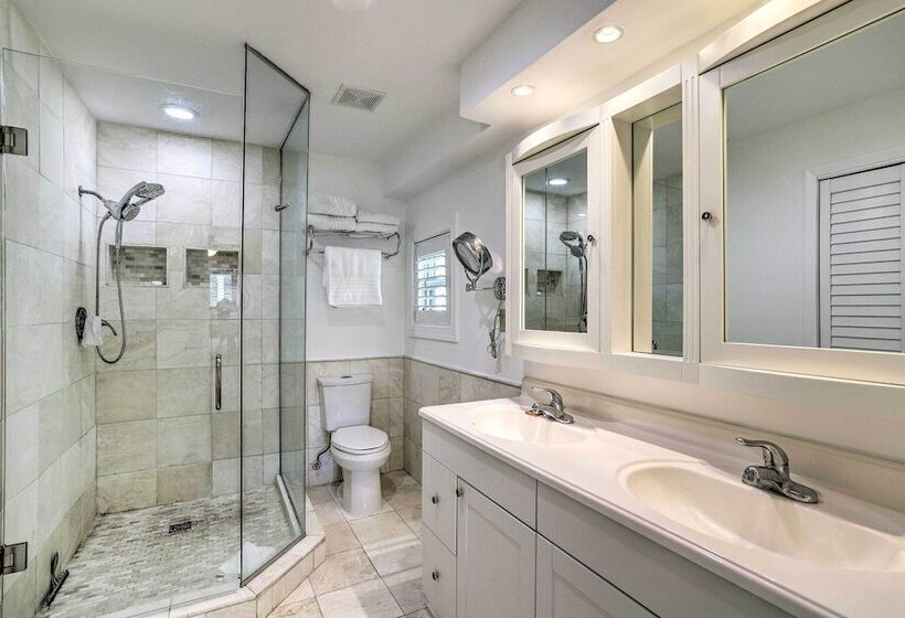 Key Largo Paradise W/ Heated Pool & Hot Tub!