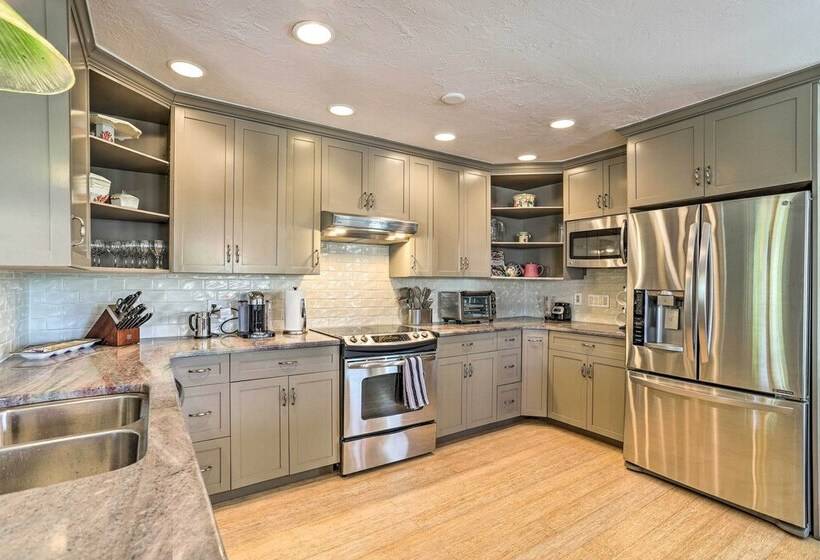 Key Largo Paradise W/ Heated Pool & Hot Tub!