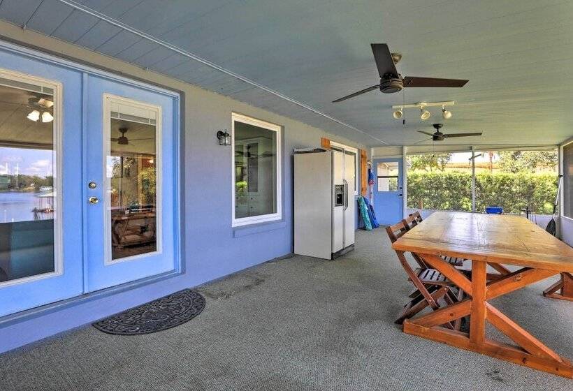 Lakefront Babson Park Escape: Pet Friendly!