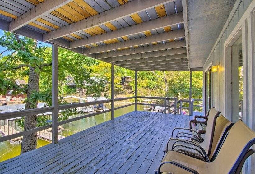 Lakefront Rocky Mount Home W/ Private Dock!