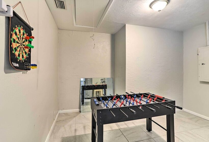 Largo Hideaway W/ Game Room & Fenced Yard!