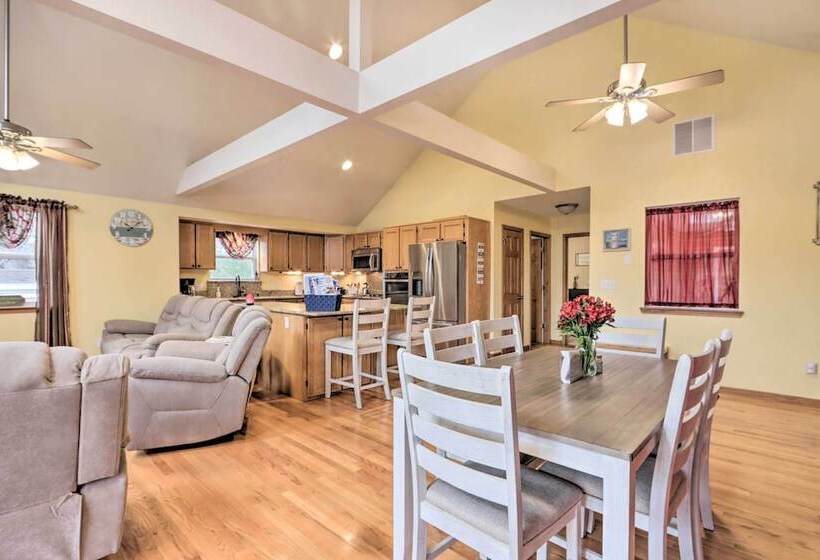 Lazy Rs Lakehouse  W/ Hot Tub & Dock In Warsaw!