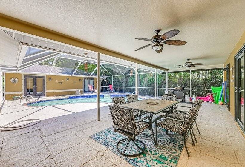 Lovely Naples Home: Backyard Oasis W/ Pool!