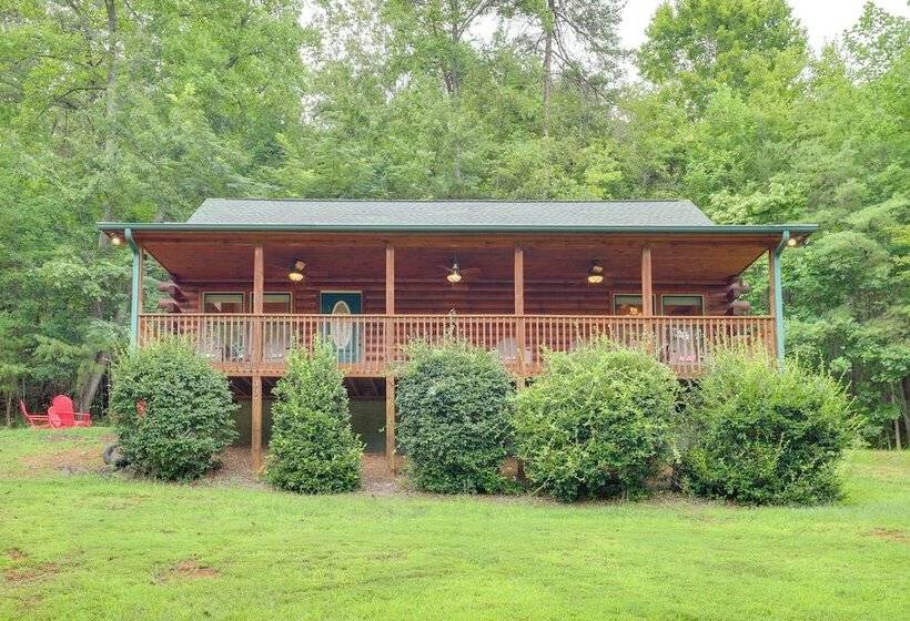 Moonshine Manor  Cabin W/ Hot Tub, Near Lake Lure