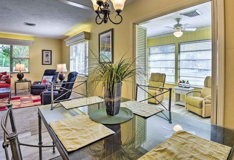 Charming Nokomis Home: Walk To Beach!