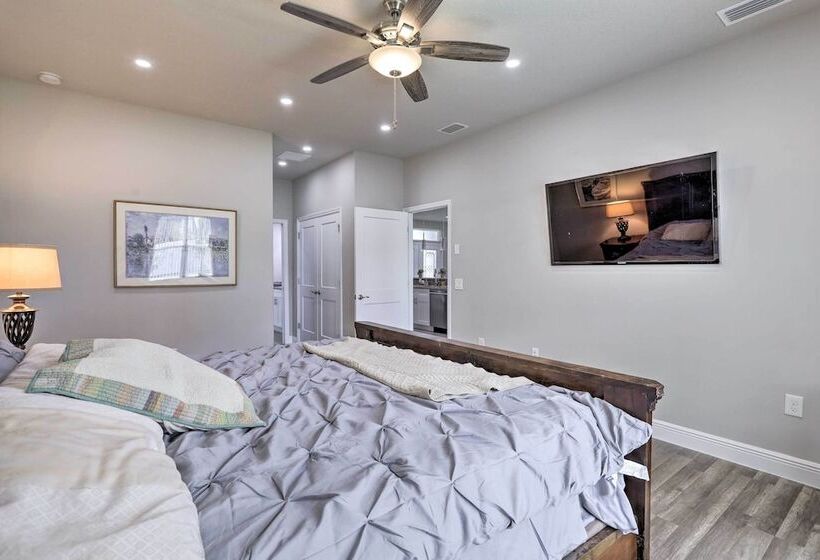 Palm Bay Home W/ Patio & Yard   12 Mi To Beach!