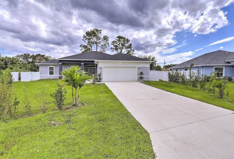 Palm Bay Home W/ Patio & Yard   12 Mi To Beach!