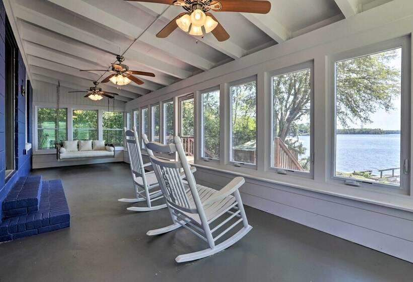 Peaceful Escape W/ Boat Dock On Lake Talquin!