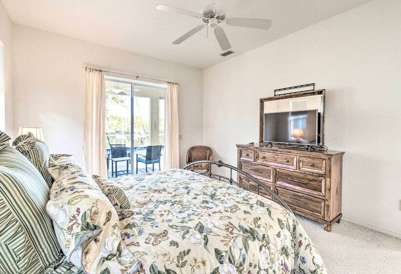 Port Charlotte Home On Canal W/ Lanai & Pool!
