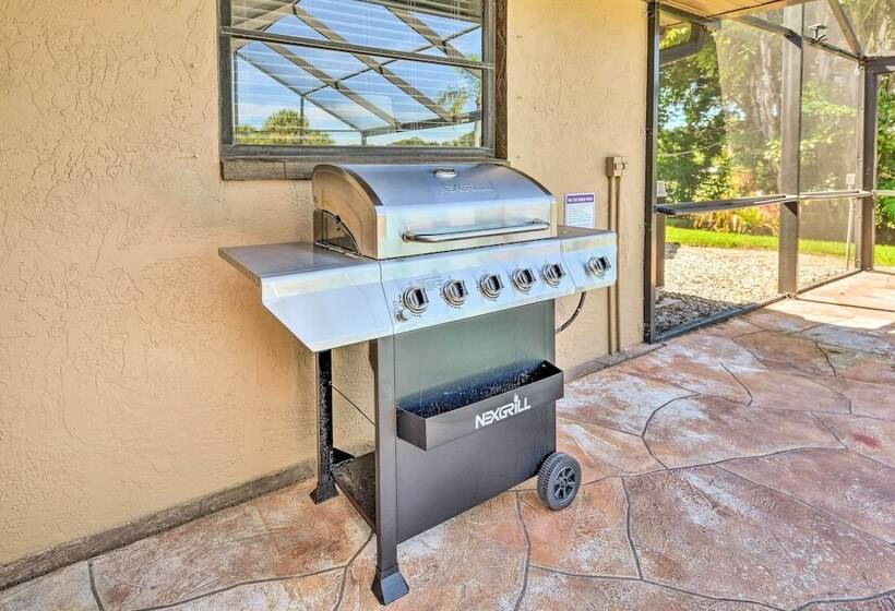 Port Charlotte Retreat W/ Heated Pool & Spa!