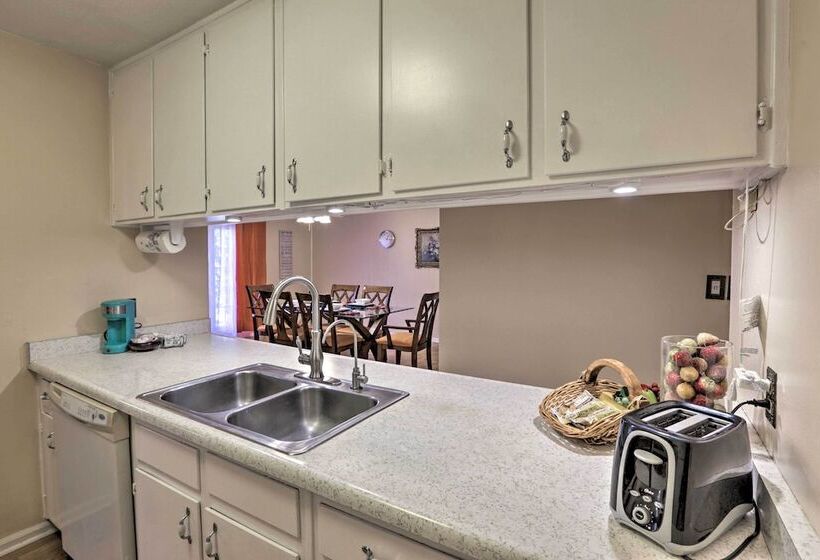 Quaint Tallahassee Home W/ Patio < 3 Mi To Fsu!