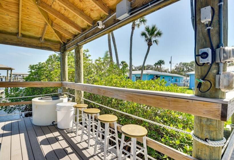 Riverfront Port Orange Home W/ Dock & Slip!