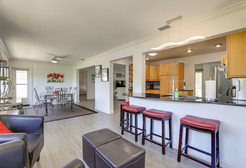 Sarasota House W/ Private Pool   4 Mi To Beach!