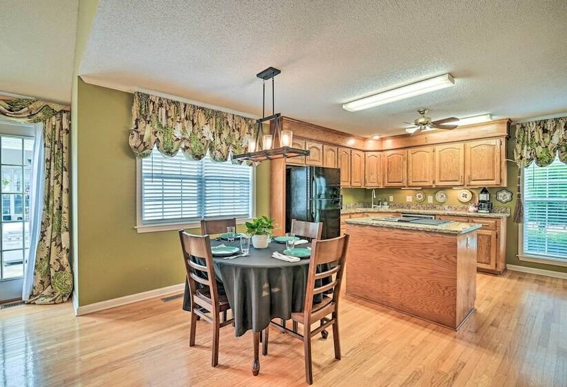 Stunning Sumter Home On Active 330 Acre Farm!
