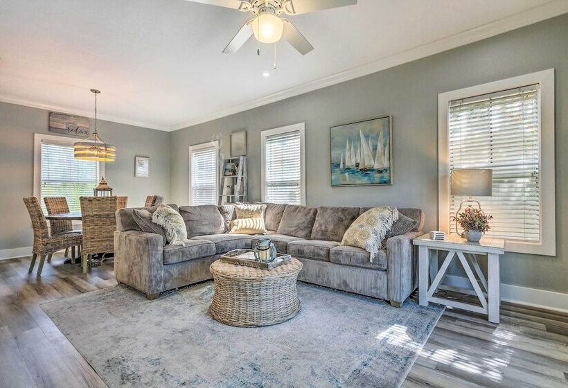 On Site Beach Bar: Sunny Perdido Key Cottage!