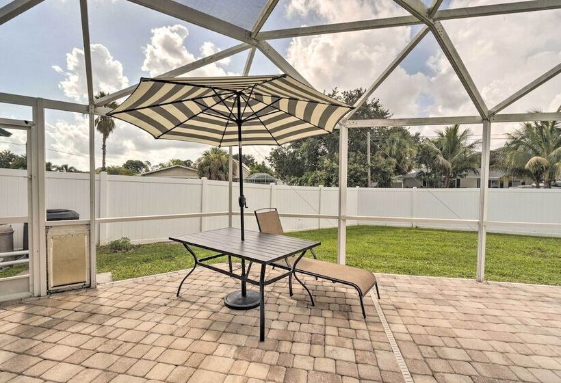 Sunny Port Charlotte Family Retreat: 3 Mi To Beach