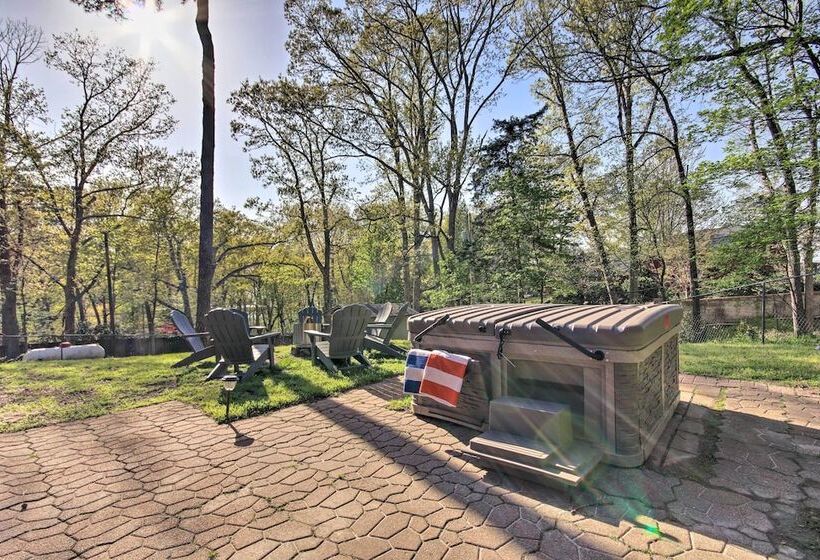 Beaver Lake Home ~ 8 Mi To Downtown Rogers!