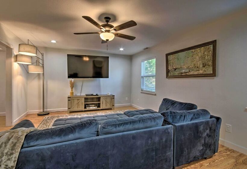 Beaver Lake Home ~ 8 Mi To Downtown Rogers!