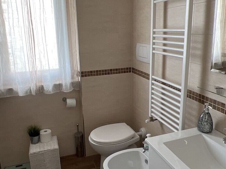 مبيت وإفطار Villa Ma Ya