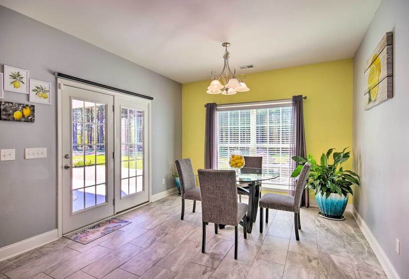 Bright Hopkins Home W/ Game Room & Fire Pit!