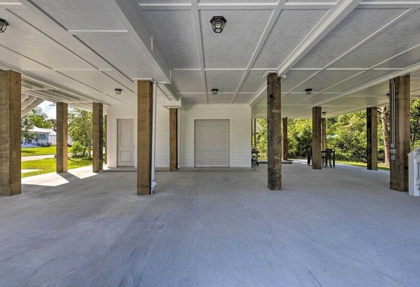 Coastal Waveland House 1/2 Block To Pub Beach