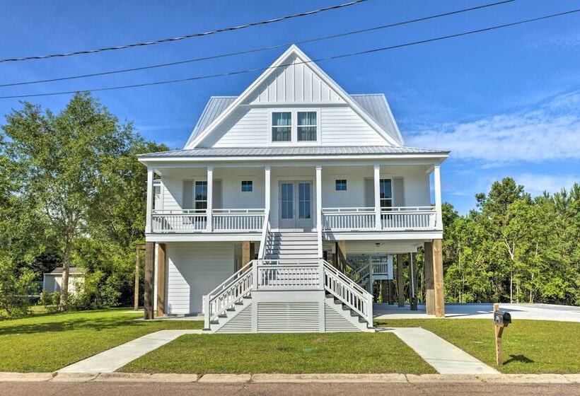 Coastal Waveland House 1/2 Block To Pub Beach
