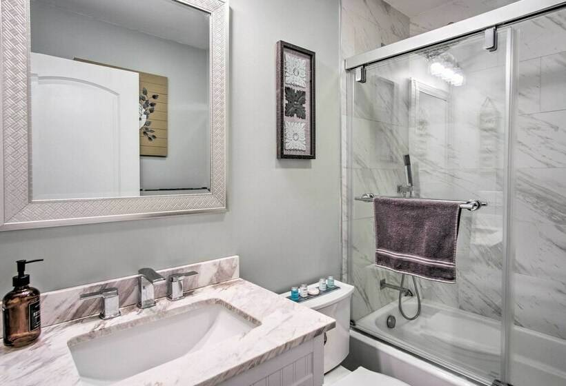 Cocoa Family Home With Game Room & Private Pool!