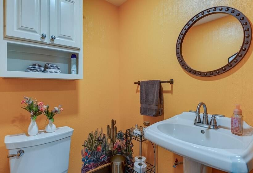 Eagle Crest Lodge    Large Group Getaway!