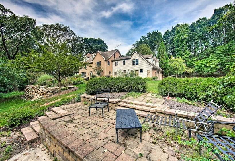 Extravagant Atglen Manor W/ Private 60 Acre Land!