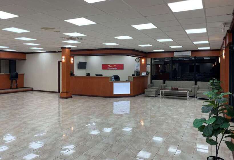 فندق Quality Inn