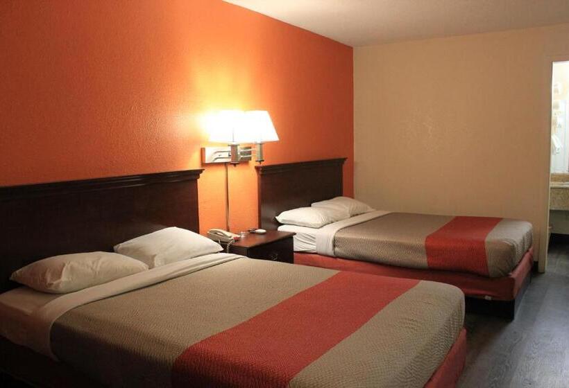 فندق Quality Inn