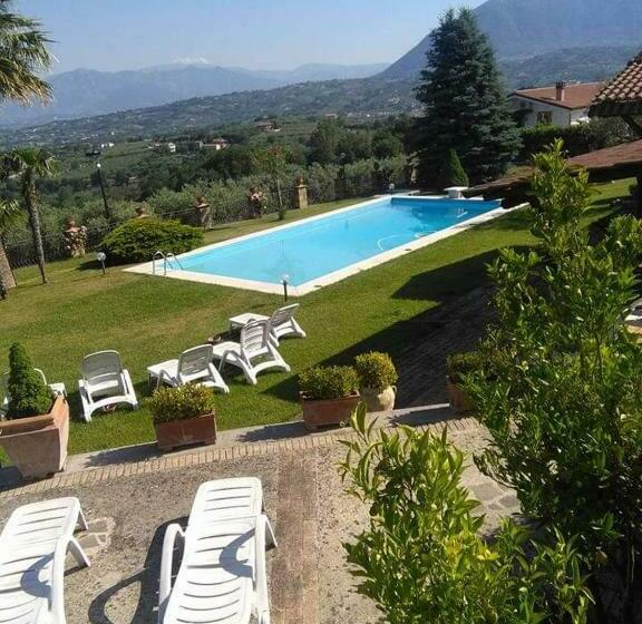 Сельский отель Agriturismo Borgonuovo Sant Agata