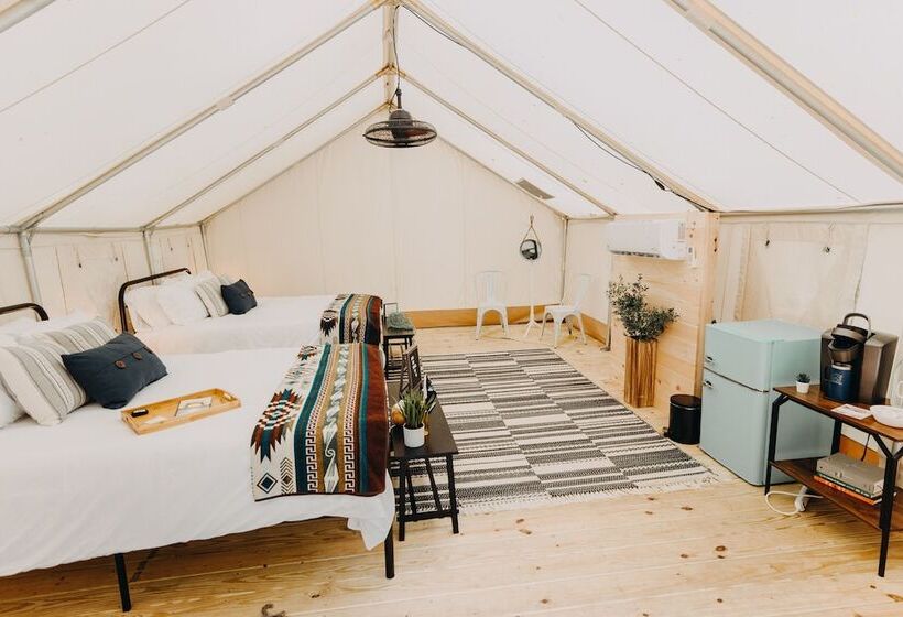 酒店 Timberline Glamping At Unicoi State Park
