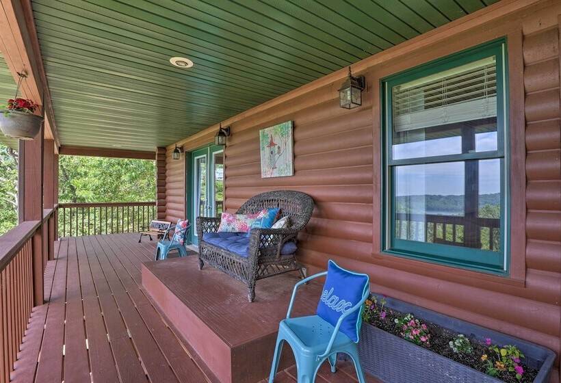Beaver Lake Home W/ Game Room, Boat Slip & Views!