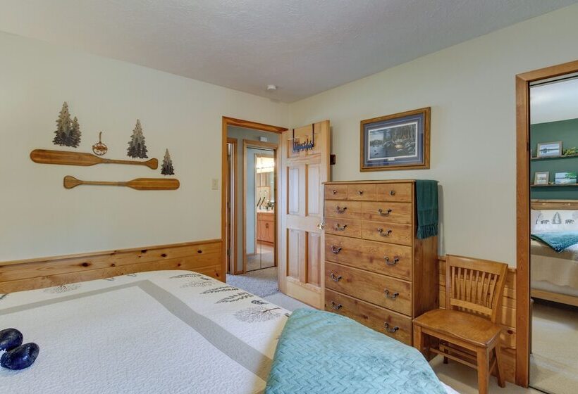 Lakefront Hackensack Cabin W/ Patio & Grill!