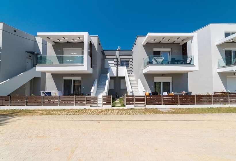 膳宿费 Kleoniki & Irida Residential Complexes