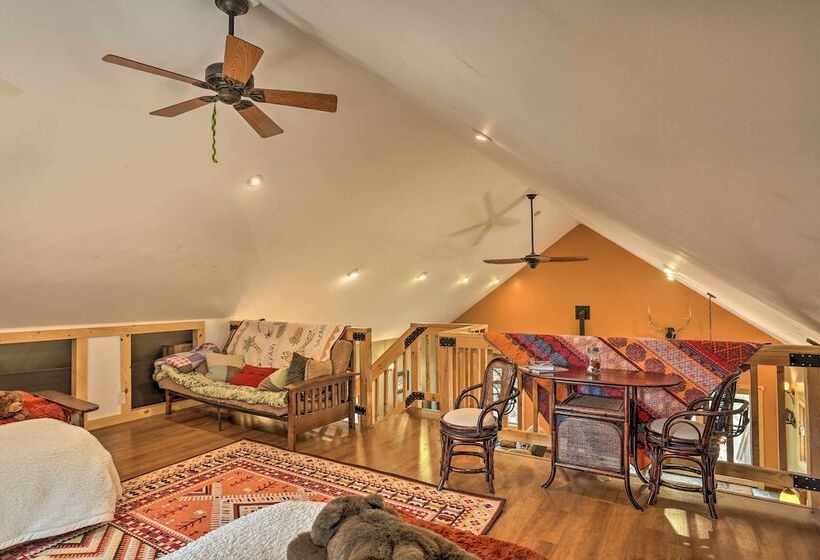 Secluded Casper Mtn Cabin: Fire Pit, 12 Mi To Town