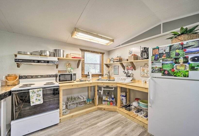 Bring A Pet: Smoky Mtn Vacation Rental W/ Yard!