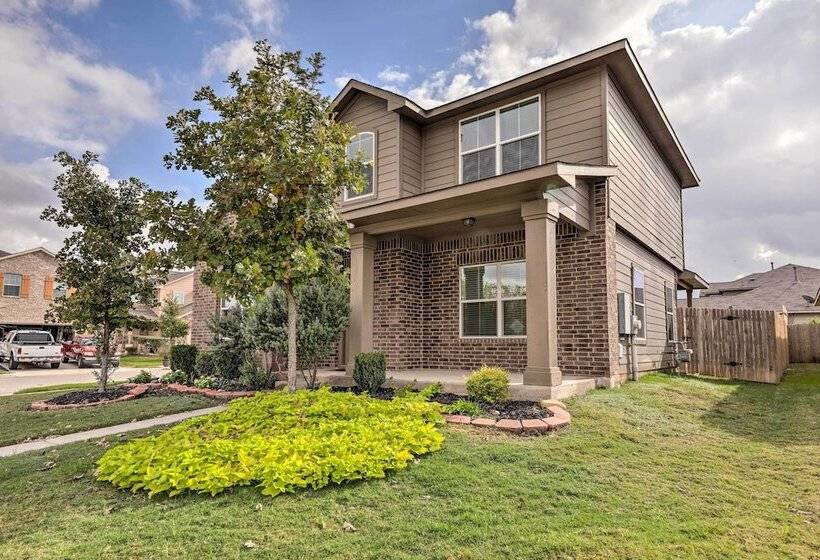 Austin Home ~ 12 Mi To Downtown!