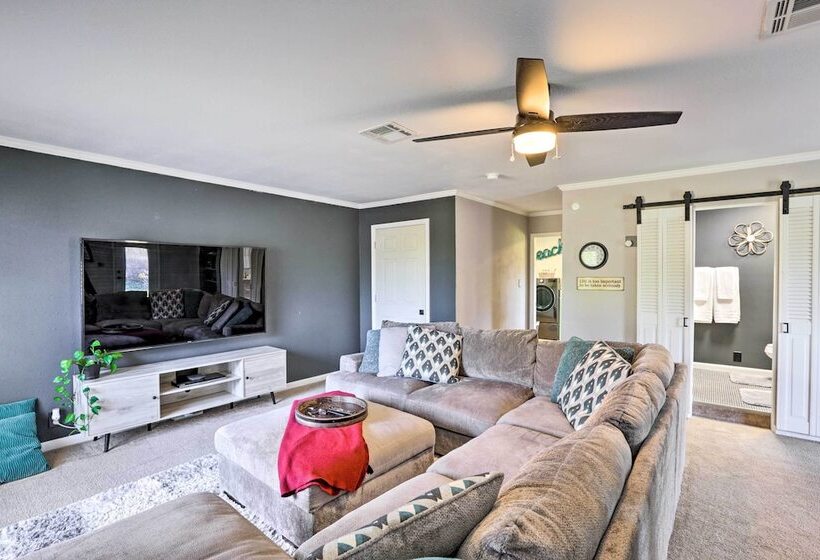 Sunny Florida Abode   Patio, Pool, & Fire Pit