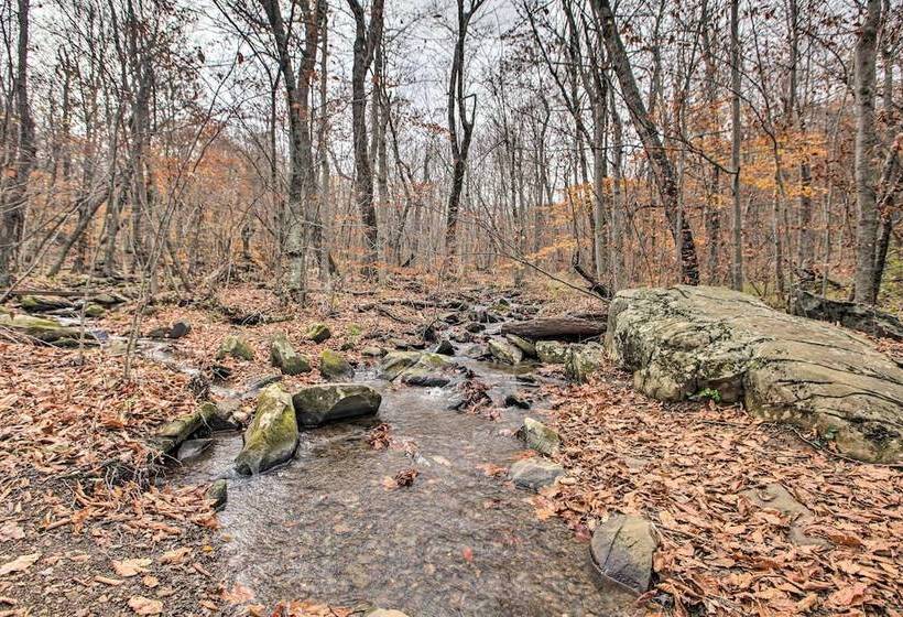 Wintergreen Resort Cabin: Near The Slopes!
