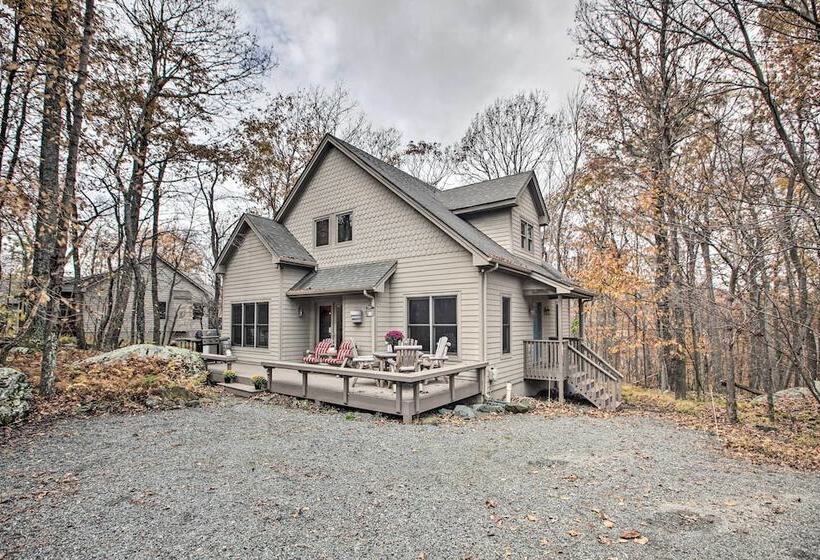 Wintergreen Resort Cabin: Near The Slopes!