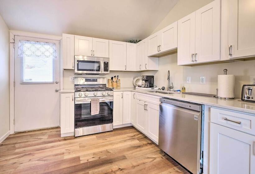 Waterfront Cottage W/ Private Beach + Deck!