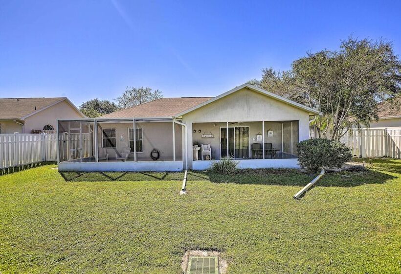 Bright Titusville Retreat W/ Lanai   Wfh Friendly!
