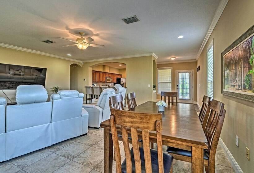 Bright Bayfront Home < 2 Mi To Hernando Beach!