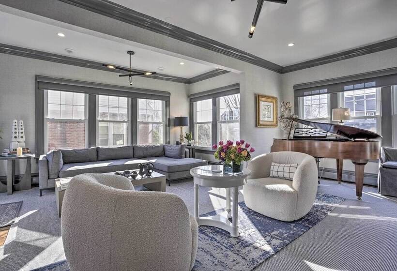 Classic Teaneck Colonial Home With A Modern Touch