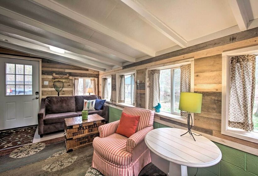 Creekside Stoney Cabin W/ 180 Ft Of River Frontage